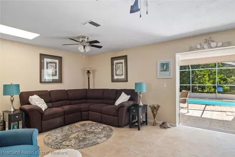 Living - 5801 Twisted Oaks Dr, Sebring, FL 33876 photo 2 of 2