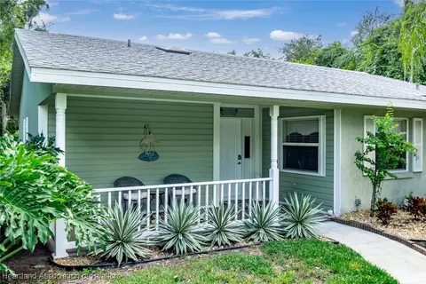 Exterior - 5801 Twisted Oaks Dr, Sebring, FL 33876 photo 14 of 19