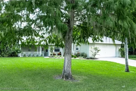 Exterior - 5801 Twisted Oaks Dr, Sebring, FL 33876 photo 16 of 19
