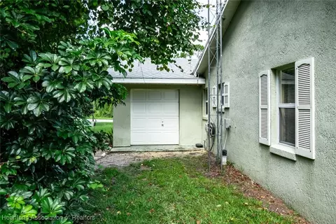 Exterior - 5801 Twisted Oaks Dr, Sebring, FL 33876 photo 10 of 19