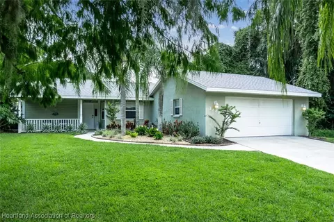 5801 Twisted Oaks Dr, Sebring, FL 33876