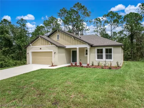 8528 Capilla St, Sebring, FL 33872