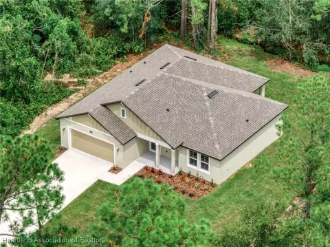 8528 Capilla St, Sebring, FL 33872 photo 3