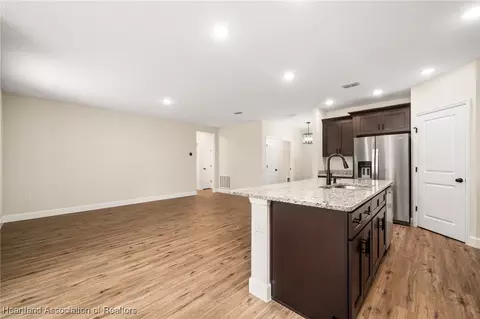 8528 Capilla St, Sebring, FL 33872 photo 10