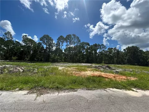 4396 Gerona Ave, Sebring, FL 33872