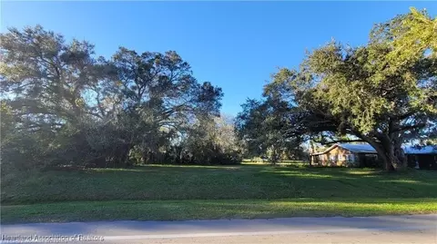 222 Spring Lake Blvd, Sebring, FL 33876 photo 3