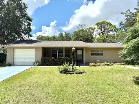 213 Sunnybrook Ln, Lake Placid, FL 33852