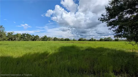108 Hall Rd, Lake Placid, FL 33852