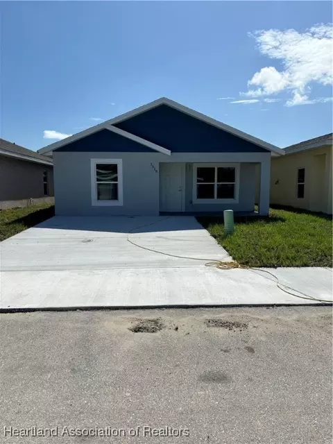 1518 Las Villas Blvd, Sebring, FL 33870