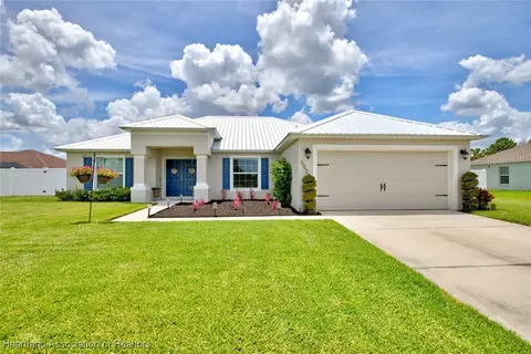 5024 San Ignacio Dr, Sebring, FL 33872