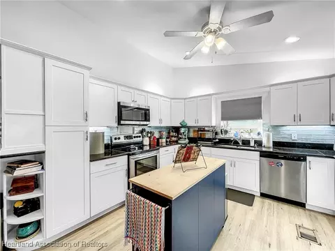 3001 7th Ave Cir E Cir, Bradenton, FL 34208 photo 6