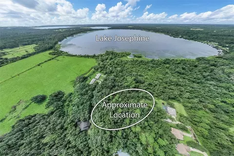 2101 Wolf Ln, Sebring, FL 33875