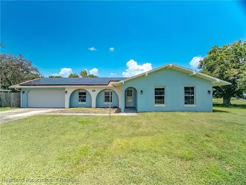 332 Blazing Star Rd, Sebring, FL 33876