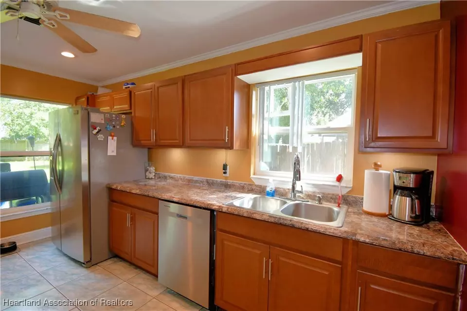  429 Spike Ct, Kissimmee, FL 34759 photo 9