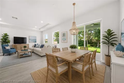 Dining - 2800 Monza Dr, Sebring, FL 33872 photo 1 of 1