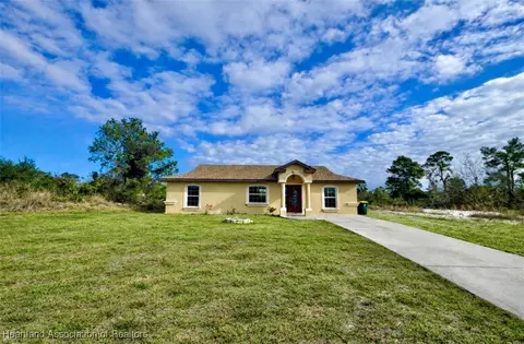 1164 Macarthur St, Lake Placid, FL 33852