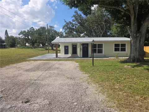 429 Michigan St, Lake Placid, FL 33852