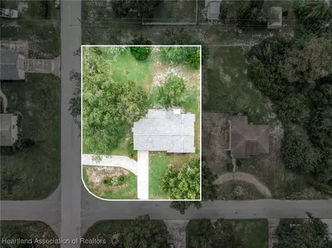 200 Robin Ave, Sebring, FL 33870 photo 6