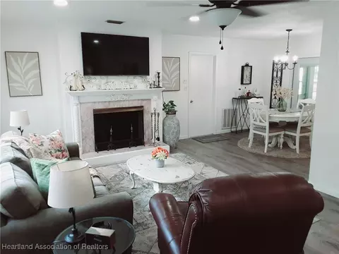 200 Robin Ave, Sebring, FL 33870 photo 10
