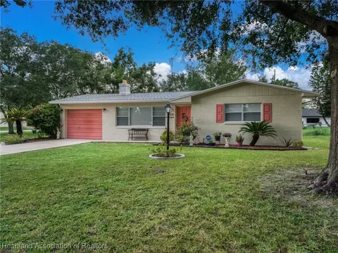 200 Robin Ave, Sebring, FL 33870 photo 3