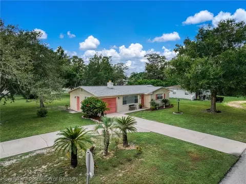 200 Robin Ave, Sebring, FL 33870 photo 4