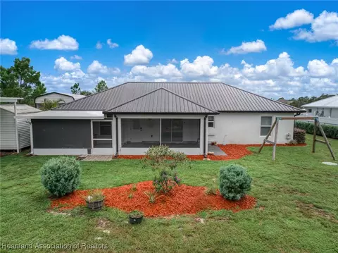 Exterior - 6829 San Bruno Dr, Sebring, FL 33872 photo 10 of 13