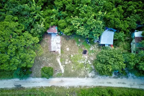 3221 Lagoon Ln, Avon Park, FL 33825