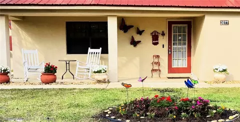3077 Holiday Beach Dr, Avon Park, FL 33825
