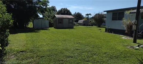 212 S Corvette Ave, Sebring, FL 33872 photo 2