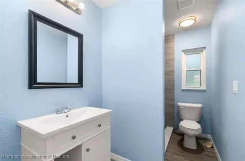 Bath - 425 Taseschee Dr, Sebring, FL 33870 photo 1 of 1