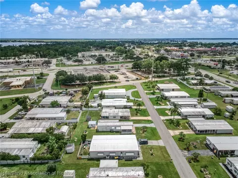 3208 Delaware Ave, Sebring, FL 33870 photo 32