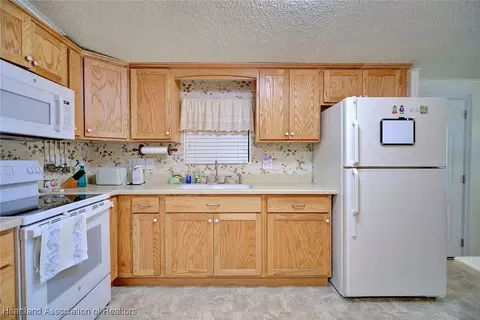2317 Georgia St, Sebring, FL 33870 photo 14