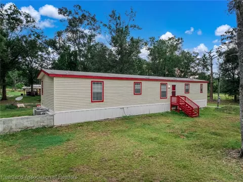 44 Kelly Ridge Rd, Frostproof, FL 33843