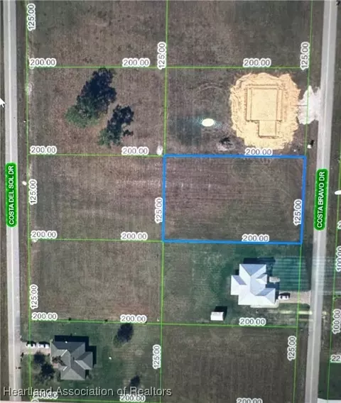 340 Costa Bravo Dr, Sebring, FL 33876