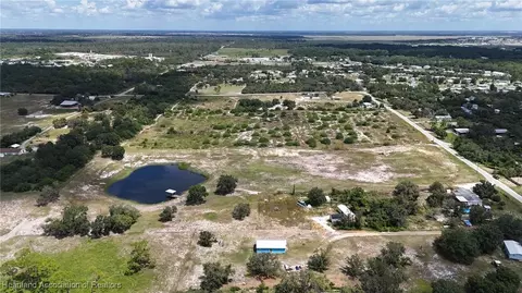 880 Farm Rd, Sebring, FL 33876 photo 6