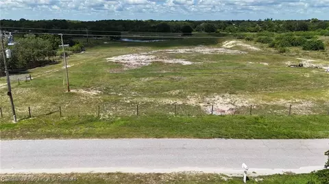 880 Farm Rd, Sebring, FL 33876 photo 12