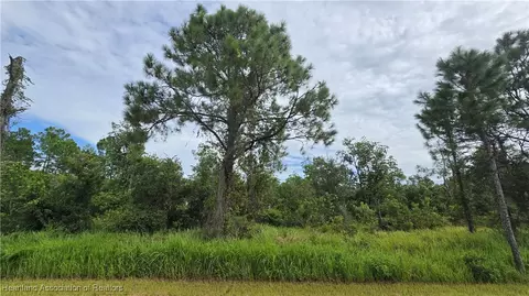 8014 Zamora Ave, Sebring, FL 33872