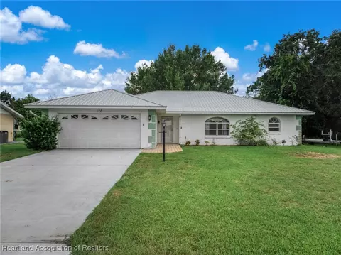 120 Honeycomb Ave, Lake Placid, FL 33852