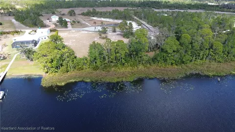 4094 Camp Shore Dr, Sebring, FL 33875 photo 3