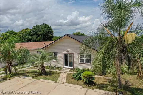 13 Mockingbird Rd, Lake Placid, FL 33852