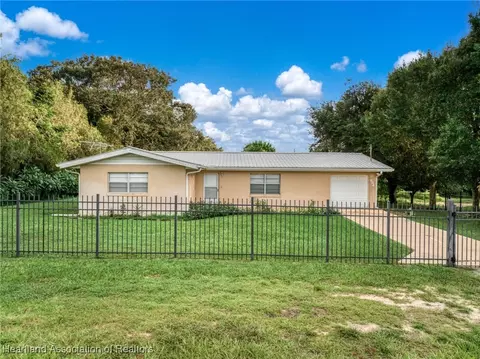 804 Boardman St, Avon Park, FL 33825
