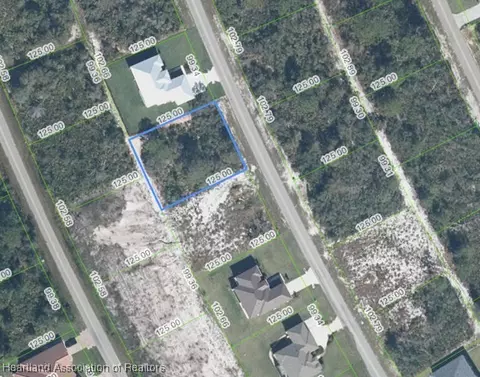 6860 San Bruno Dr, Sebring, FL 33872