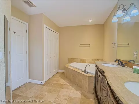Bath - 4611 Granada Blvd, Sebring, FL 33872 photo 1 of 4