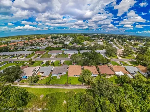 View/Area - 4611 Granada Blvd, Sebring, FL 33872 photo 8 of 12