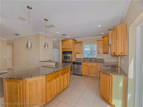 Kitchen - 4611 Granada Blvd, Sebring, FL 33872 photo 1 of 3