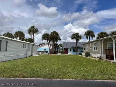 7830 Golf Blvd, Zolfo Springs, FL 33890