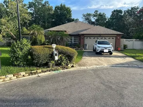 7648 Plantation Bay Dr E, Jacksonville, FL 32244