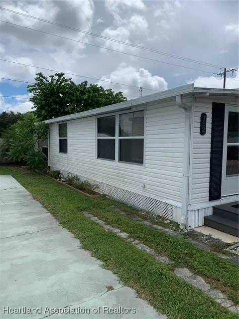 152 Lily Pad Cir, Sebring, FL 33875 photo 4