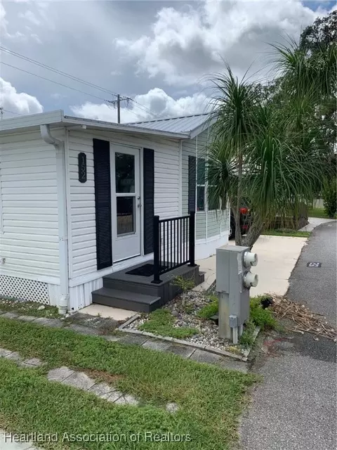 152 Lily Pad Cir, Sebring, FL 33875 photo 3