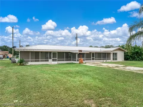 Exterior - 1708 Elf Dr, Sebring, FL 33875 photo 4 of 10